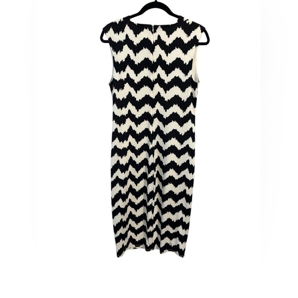 Carmen Marc Valvo Black and White Sleeveless Sheath Dress Size Medium Chevron - Picture 5 of 9